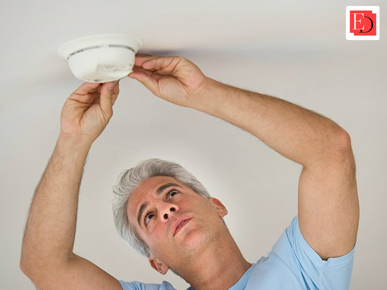 Is it really good to use a Hardwired smoke detector?