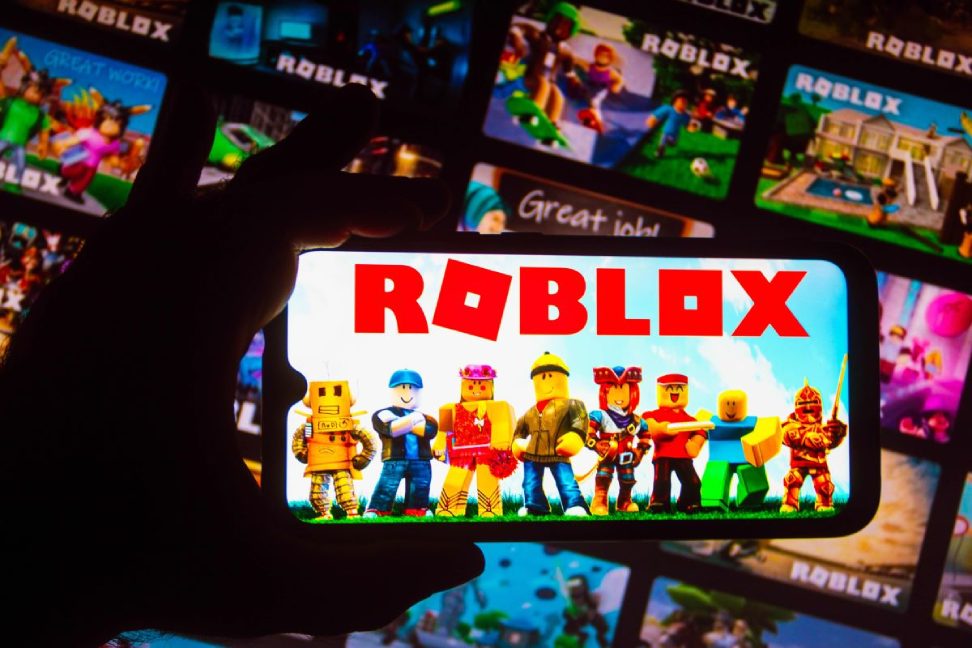 How to Dive Into Roblox Without Downloading